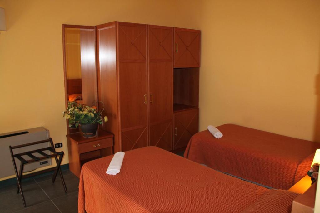 Hotel Miro Montecatini Terme Room photo